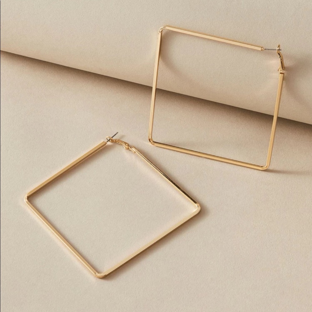 NWOT Geometric Hoop Earrings